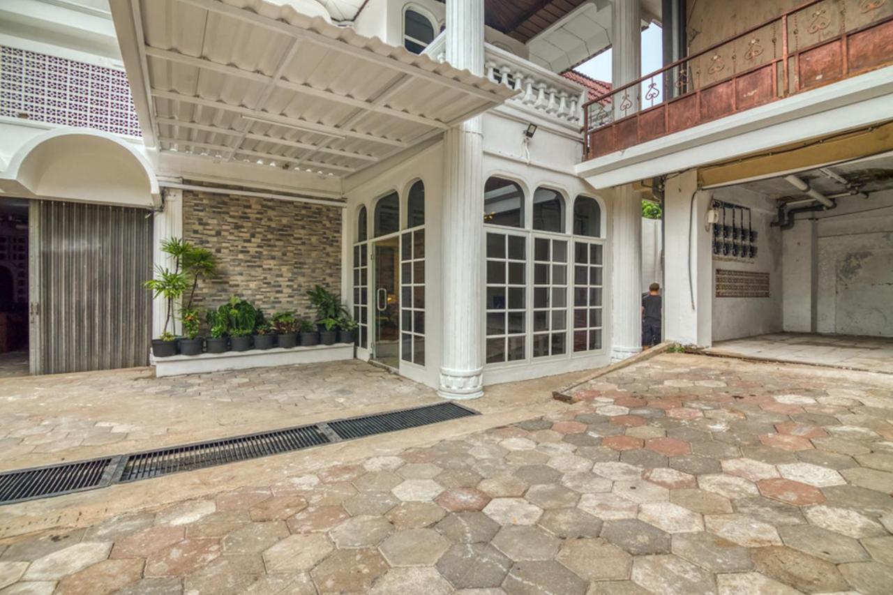 Reddoorz Plus Near Akademi Kepolisian Semarang 3 Exteriör bild
