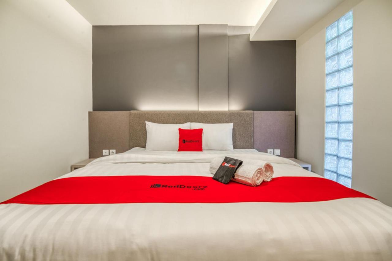 Reddoorz Plus Near Akademi Kepolisian Semarang 3 Exteriör bild